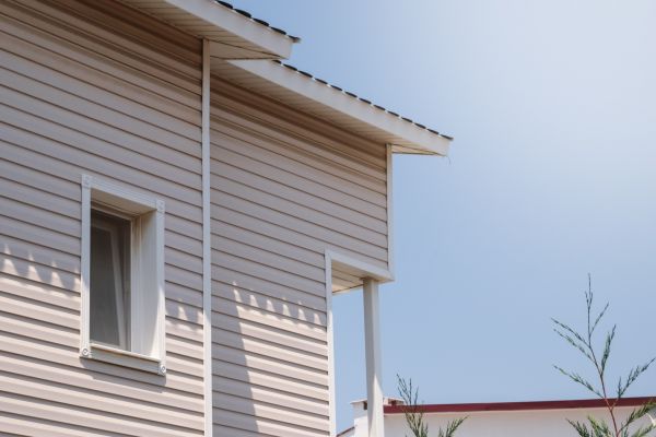 Cost of Vinyl Siding Hole Repair in Flower Mound